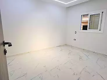 شقق للبيع في شهر العسل، البيطاش، 130 متر