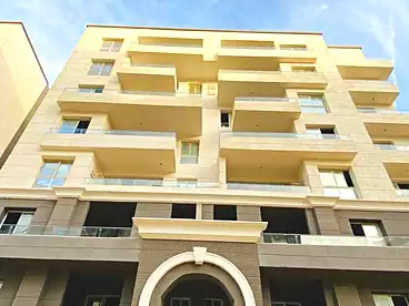 عقارات للبيع في كمبوند دي جويا 1 - تاج مصر، الحي السكني الثامن - R8، 111 متر