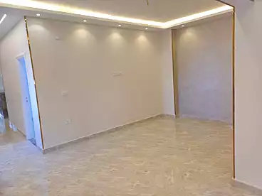 روف للبيع في شارع تاجان، البنفسج 1، 230 متر