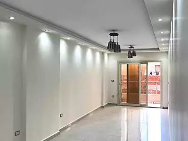 شقق للبيع في شارع إبن منقذ، فيكتوريا، 130 متر