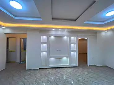 شقق للبيع في شارع الخمسين، النزهة 2، 135 متر