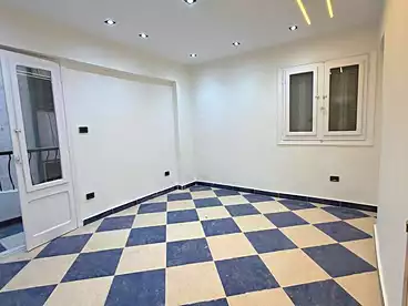 شقق للبيع في شارع قاصد كريم، البيطاش، 130 متر