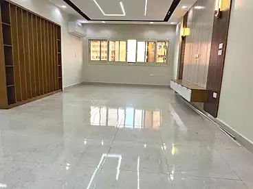 شقق للبيع في شارع التحرير، الدقي، 330 متر