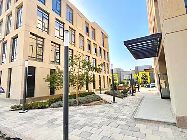 Corporate Branch For rent in The Plateau - District 5 Compound, District 5 Compound - Marakez, 156 sqm