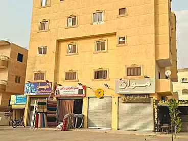 Apartments For sale in Saeed Ibn Zaid St, First Neighborhood, 140 sqm