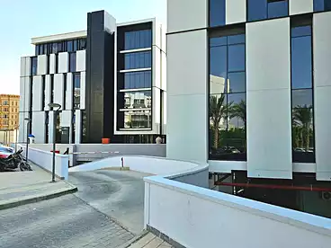 Administrative For rent in Hyde Park Business District, Compounds in New Cairo, 65 sqm