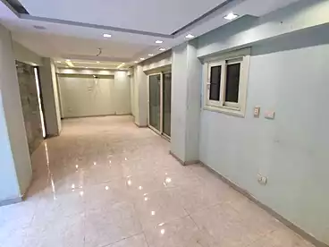 شقق للإيجار في شارع ولي العهد، حدائق القبة، 220 متر