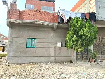 مباني للبيع في شارع عزبة محسن، العوايد، 100 متر