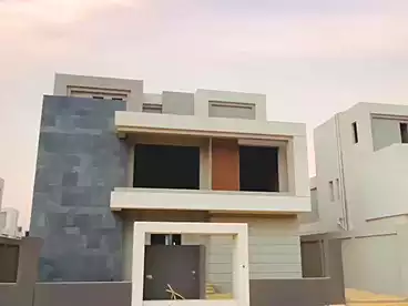 فلل للبيع في كمبوند الباتيو تاون - لافيستا، كمبوند بالتجمع الخامس، 338 متر