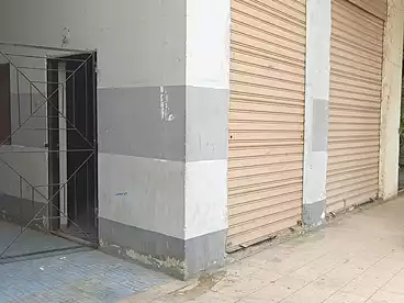 محلات للبيع في شارع حسن محمد، فيصل، 50 متر