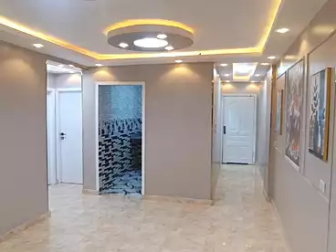 للبيع في شارع المنشية، الطوابق، 110 متر