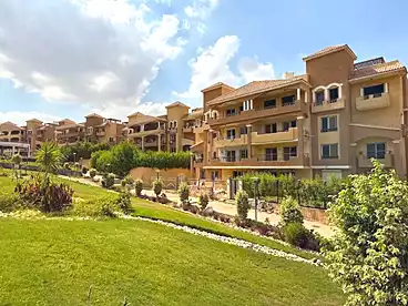 Apartments For sale in El Khamayel, Compounds in Sheikh Zayed, 168 sqm