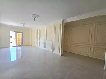 Apartments For rent in Small Investor, El Andalus 2, 220 sqm