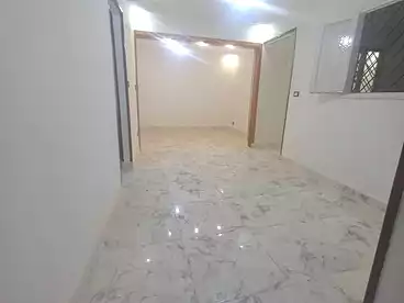 شقق للبيع في شارع جمال عبد الناصر، المندرة، 135 متر