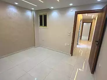 شقق للبيع في شارع سلطان خطاب، اللبيني، 110 متر