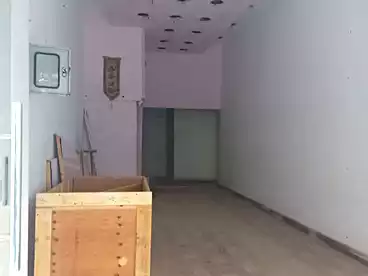 محلات للإيجار في شارع جمال عبد الناصر، ميامي، 30 متر