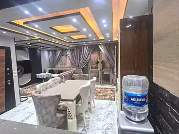 شقق للبيع في شارع السلاب، الحي الثالث، 165 متر