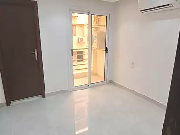 طبي للإيجار في شارع زهراء المعادي، زهراء المعادي، 70 متر