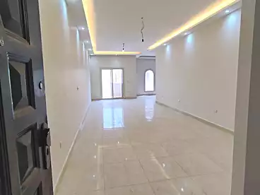 Apartments For sale in Lotus South, Lotus, 200 sqm