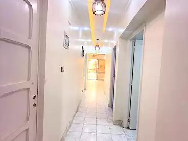 شقق للبيع في شاطئ النخيل - ٦ اكتوبر، العجمي، 100 متر