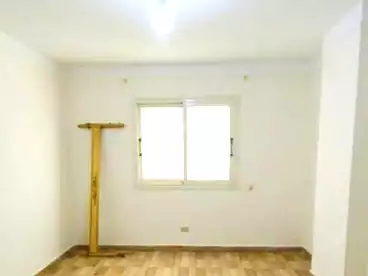 Properties For rent in Mostafa Kamel St., El Seyouf, 130 sqm