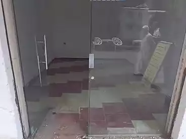 محلات للإيجار في شارع احمد ابو سليمان، شرق، 15 متر
