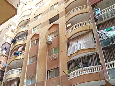 شقق للإيجار في شارع المجزر الالي، اللبيني، 200 متر