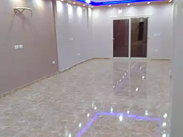 شقق للإيجار في شارع المجزر الالي، اللبيني، 200 متر