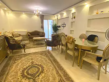 عقارات للبيع في شارع المدينة المنورة، حدائق القبة، 120 متر