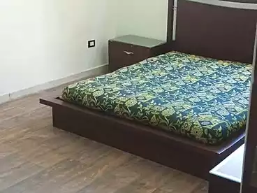 شقق للبيع في شارع بورسعيد، كليوباترا، 240 متر