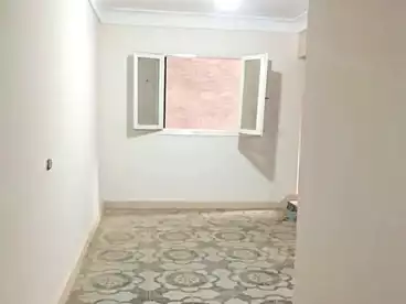Apartments For sale in El Kholafaa El Rashdeen St., El Hanouvel, 100 sqm