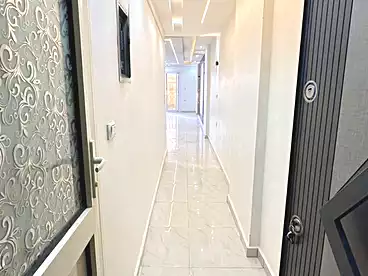 عقارات للإيجار في شارع المجزر الالي، اللبيني، 150 متر