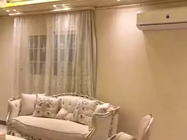شقق للبيع في شارع معز الدولة، المنطقة السادسة، 220 متر