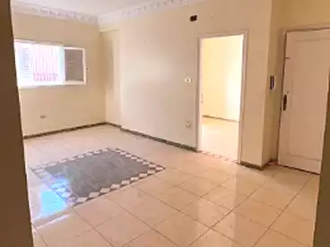 شقق للبيع في شارع عباد الرحمن، مدينة المنصورة، 120 متر