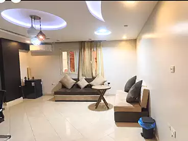 مكاتب للإيجار في اللبيني، الهرم، 200 متر