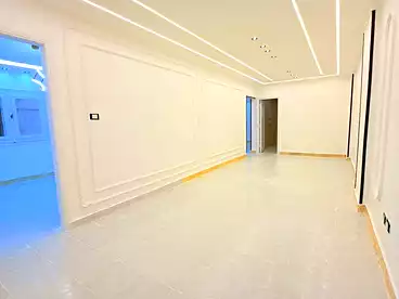 Chalets For sale in Shatee El Nakheel, Al Agamy, 140 sqm