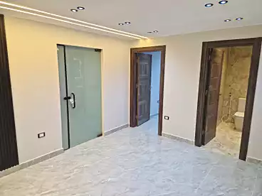 في ميدان لبنان، المهندسين، 103 متر