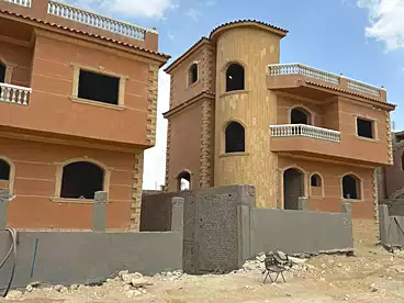 فلل للبيع في كمبوند ميديا فيلدج، كمبوند في ٦ اكتوبر، 270 متر
