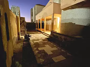 فلل للبيع في أبو يوسف، العجمي، 450 متر