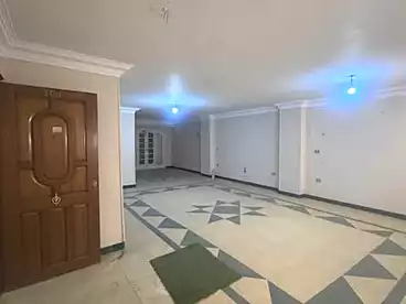 شقق للبيع في شارع محمود خاطر، حلوان، 186 متر