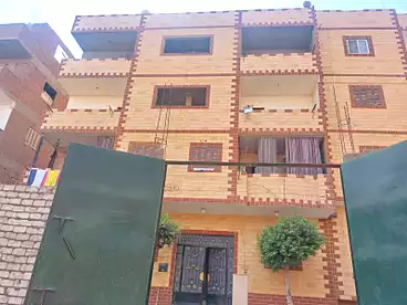 Building For sale in Helwan Nile Corniche, Helwan, 150 sqm