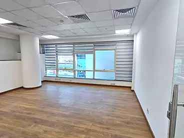 For rent in Southern 90th St., 90th Street, 220 sqm