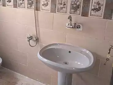 شقق للإيجار في شارع الجلاء، فيكتوريا، 80 متر
