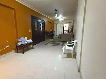 Apartments For sale in Ibn El Hakam Sq, Helmeyat El Zaytoun, 106 sqm