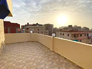 روف للبيع في شارع محمد الفردي، البيطاش، 250 متر