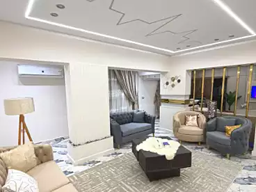 شقق مفروشة للبيع في شارع شهاب، المهندسين، 165 متر