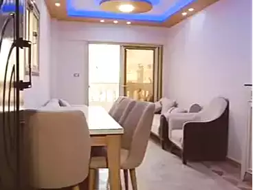 شقق للبيع في شارع جمال عبد الناصر، المندرة، 120 متر