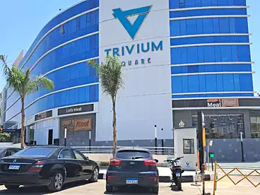 في تريفيوم سكوير مول - إنماء، كمبوند بالتجمع الخامس، 79 متر