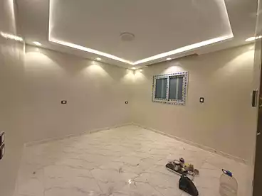 شقق للبيع في شارع 27، النزهة 2، 130 متر
