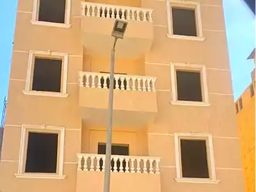 عمارات للبيع في المجاورة الأولي، حي البنفسج - الحي السادس، 276 متر